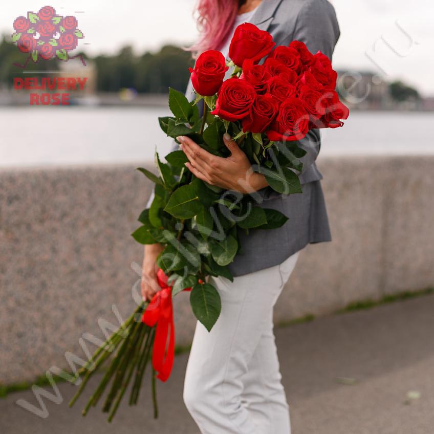 15 длинных роз 120 см 